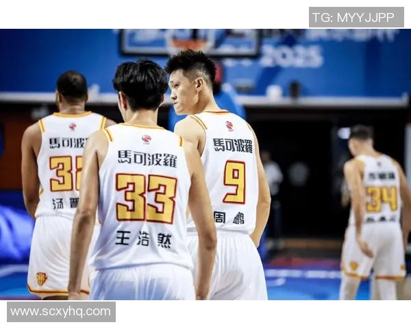 深圳篮球队以54分领跑挑战赛积分榜展现强劲实力与团队合作精神